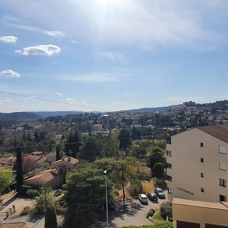 La Vue Du Chateau - Tout Confort Gréoux-les-Bains Exterior foto