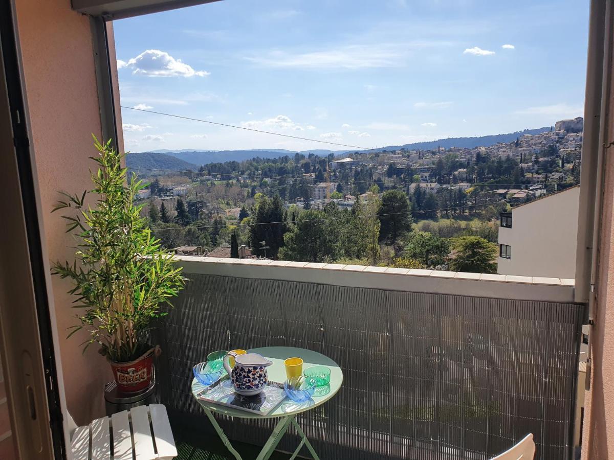 La Vue Du Chateau - Tout Confort Gréoux-les-Bains Exterior foto